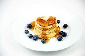 Silver Dollar Pancakes with Blueberry